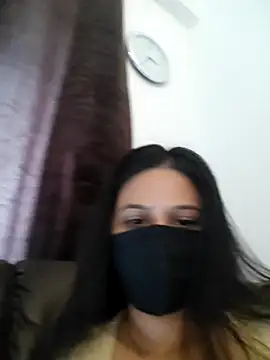 MumbaiDreamGirl live sex cam