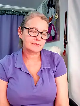 irinamaux live sex cam