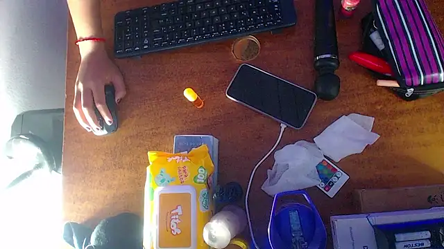 ashley-17's cam snapshot