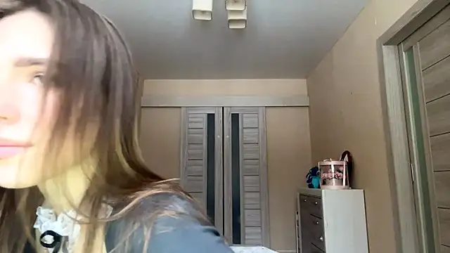 ElsieKuhlmann's cam snapshot