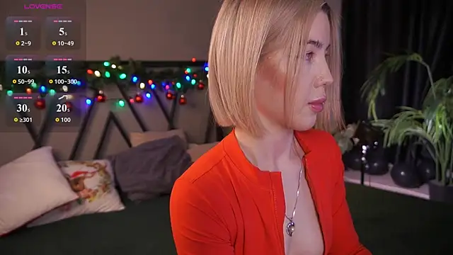 LindaThacker live sex cam