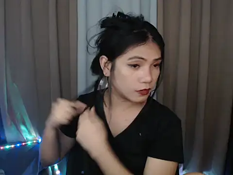 Kisses-For-You live sex cam