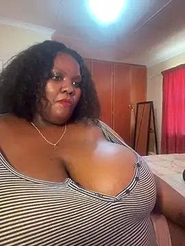 Michyboldy live sex cam