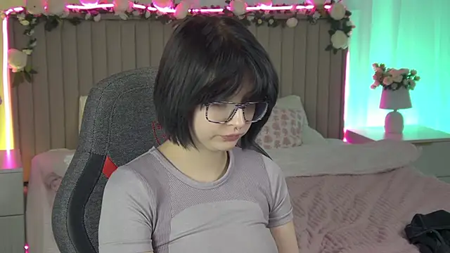 ElenaSomerhalder's cam snapshot