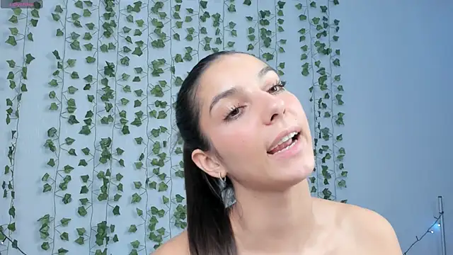 stella_torres's cam snapshot