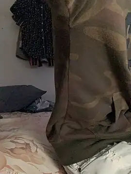 Johnras121 live sex cam