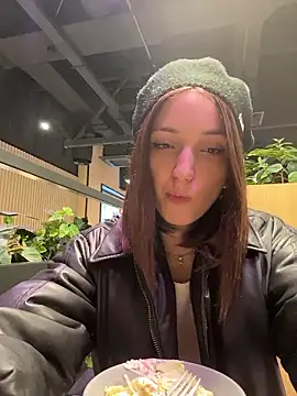 DollyTall live sex cam