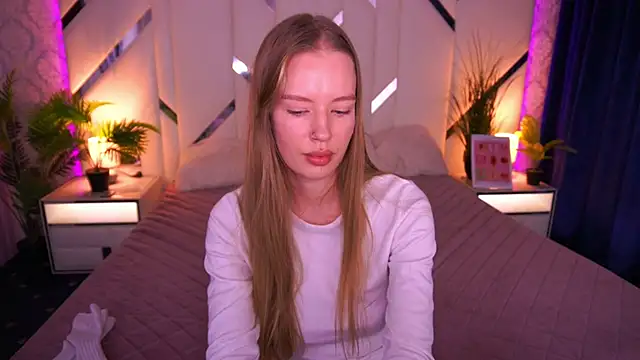 MollyyMayy live sex cam