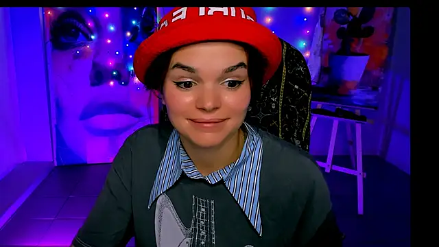 SaraGolben's cam snapshot