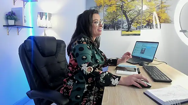 Victoria_cg1's cam snapshot