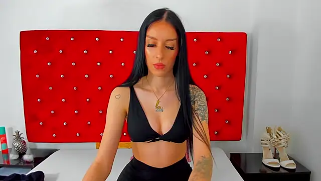 PleasureJasmine's cam snapshot