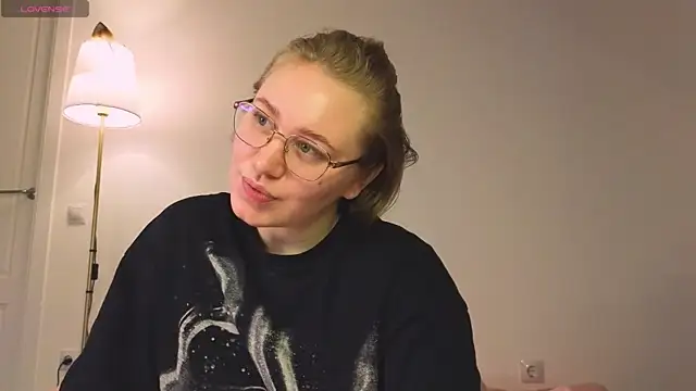 starsonthesky's cam snapshot