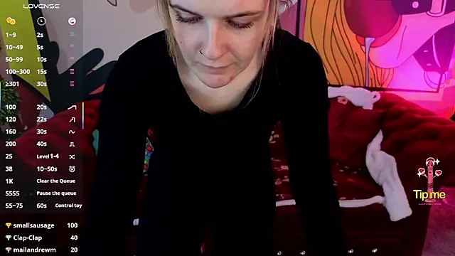 MaribelRiverr_'s cam snapshot