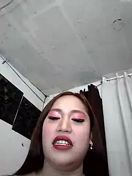 Transladyboy19 live sex cam