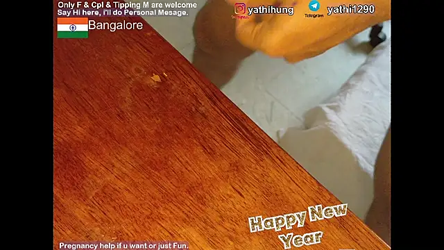 KingCobraClassy live sex cam