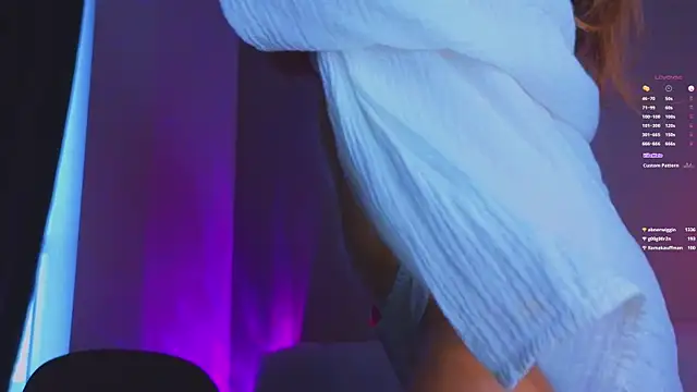 VirginiaHouston live sex cam