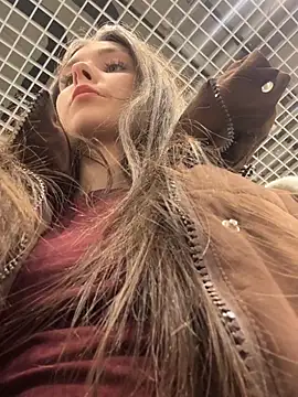 Ttixmila live sex cam