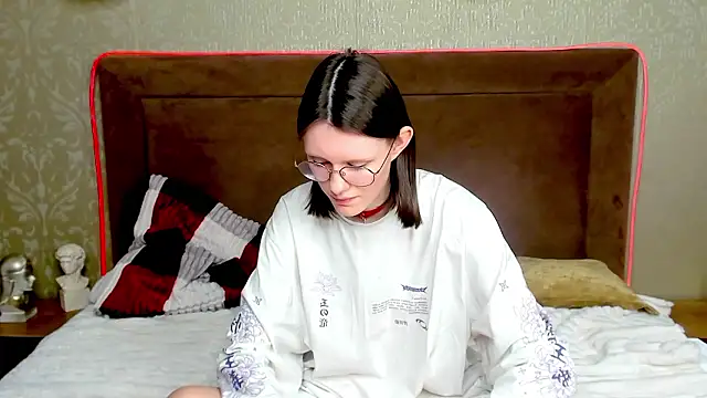 RoxyHerena live sex cam