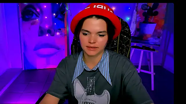 SaraGolben's cam snapshot