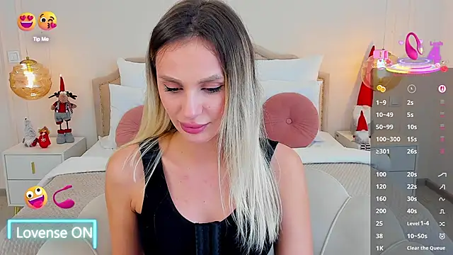 MissLoou's cam snapshot