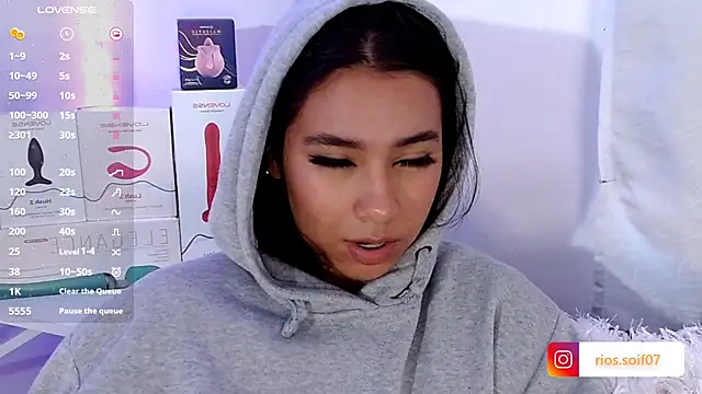 booty_sofia's cam snapshot