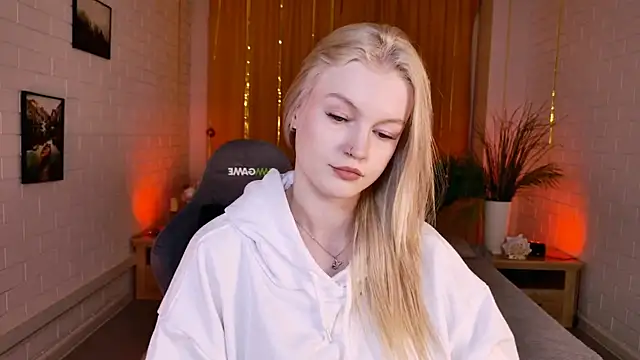 GraceGlamour's cam snapshot