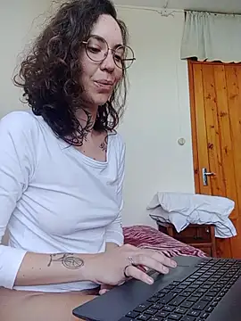 Dirty_Pink's cam snapshot