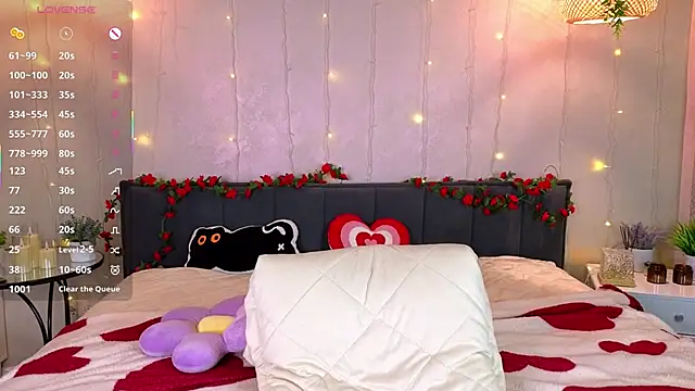 ConstanceHelms live sex cam