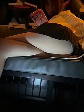 littleqiu9 live sex cam