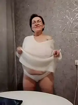 SmileBelle's cam snapshot