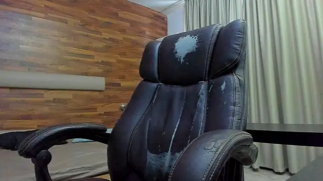 MicahLane live sex cam