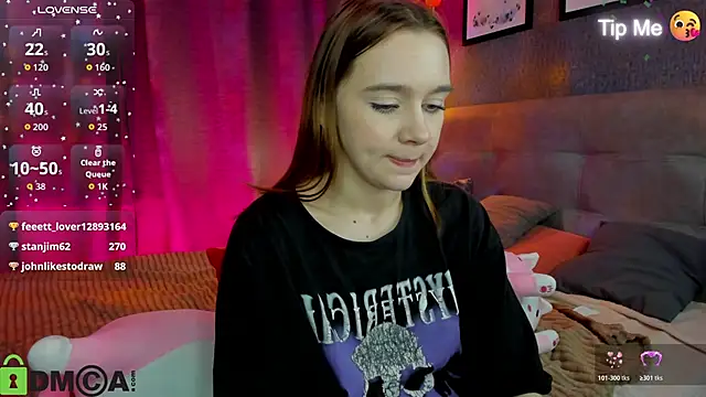 Lesi_Moonie01's cam snapshot