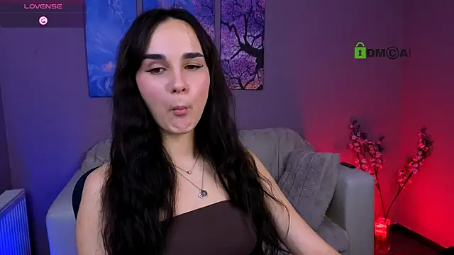 flora_ri live sex cam