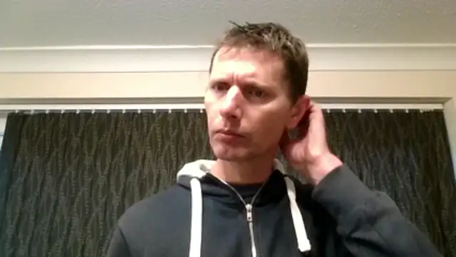 MarcusMaxx live sex cam