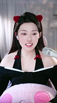 Dou-Dou-er live sex cam