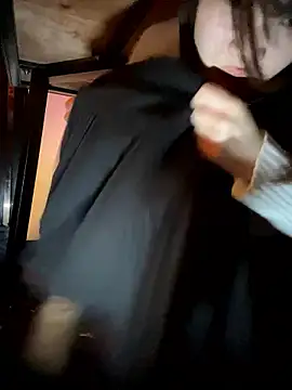 littleqiu9 live sex cam