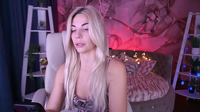 BellaRayyy live sex cam