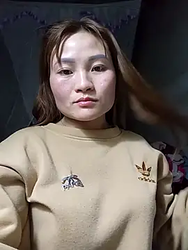 Lee-Thee live sex cam