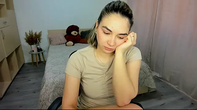 AlexaJuly live sex cam