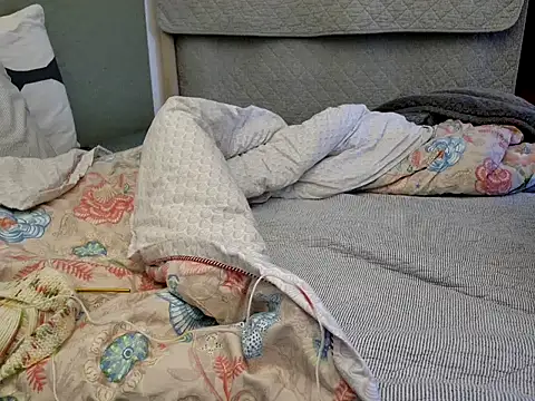 MarthaBriest's cam snapshot