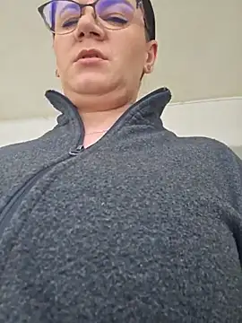 KristenVega live sex cam