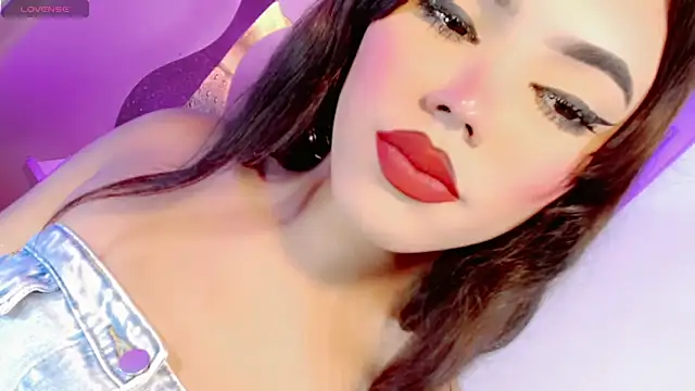 AithanaBlaze live sex cam