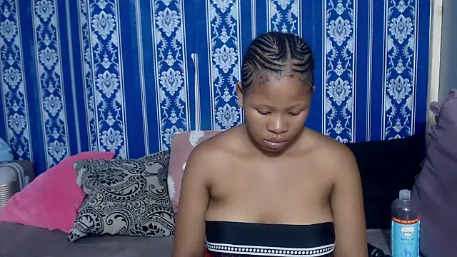 TemptingCloeXx's cam snapshot