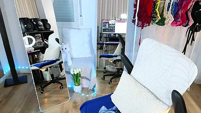 Tawny_cox live sex cam