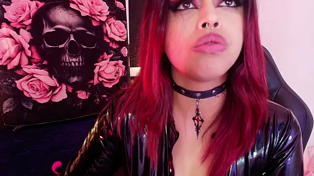 EvaaFoxxy1 live sex cam