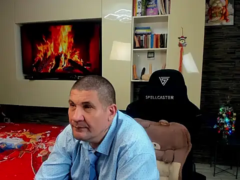 SpartacusDaddy48's cam snapshot