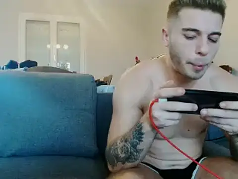 Elkafit28's cam snapshot