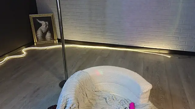 LovelytLuna's cam snapshot