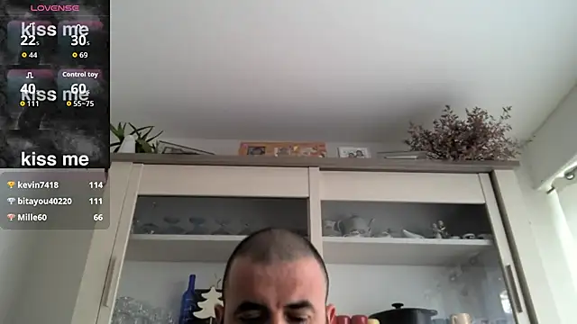 CaroAndMarc live sex cam