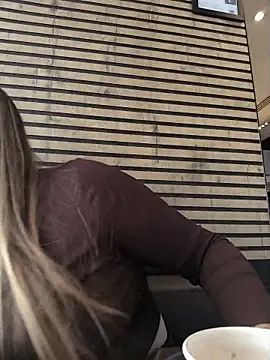 Mona_Plus live sex cam